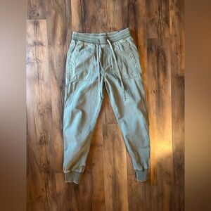 Gap XS Sage Green Utility Joggers Elastic Waist Drawstring Athleisure